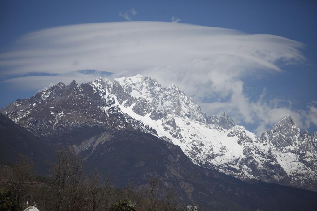 Lijiang Desti Youth Park Hostel Экстерьер фото