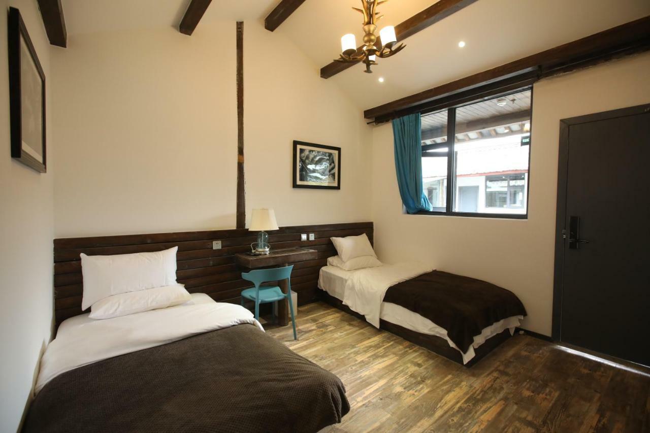 Lijiang Desti Youth Park Hostel Экстерьер фото