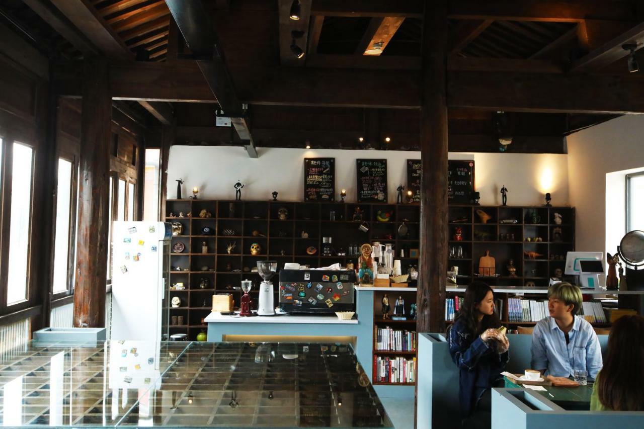 Lijiang Desti Youth Park Hostel Экстерьер фото