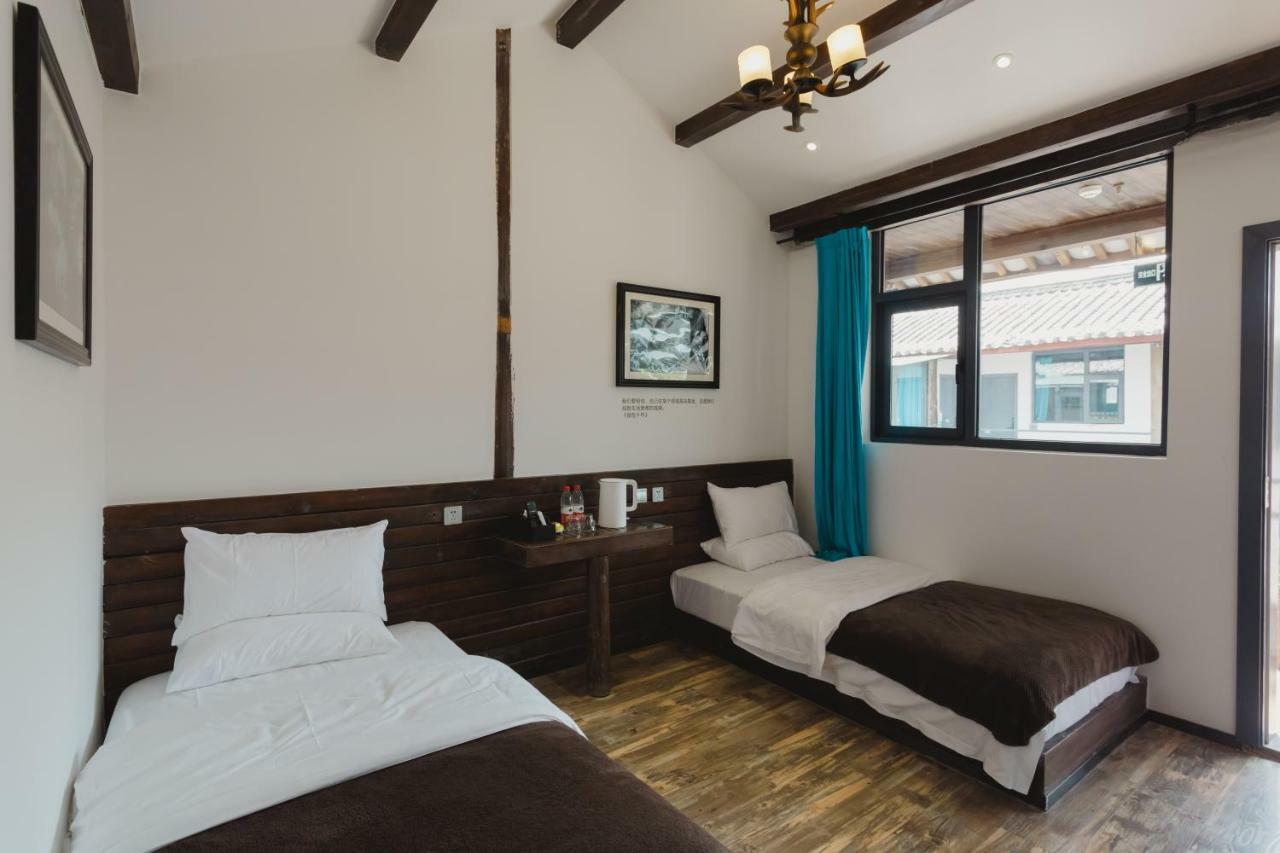 Lijiang Desti Youth Park Hostel Экстерьер фото